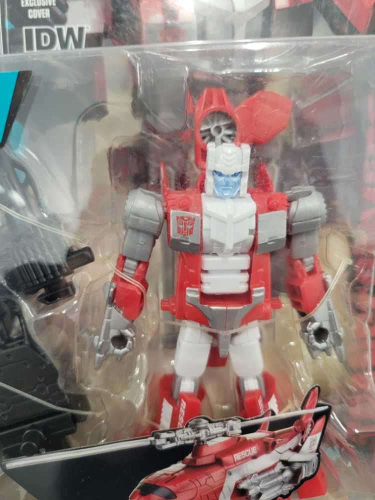 Blades Defensor Protectobot 1/5 - Hasbro (Combiner Wars) action figure collectible - Main Image 2