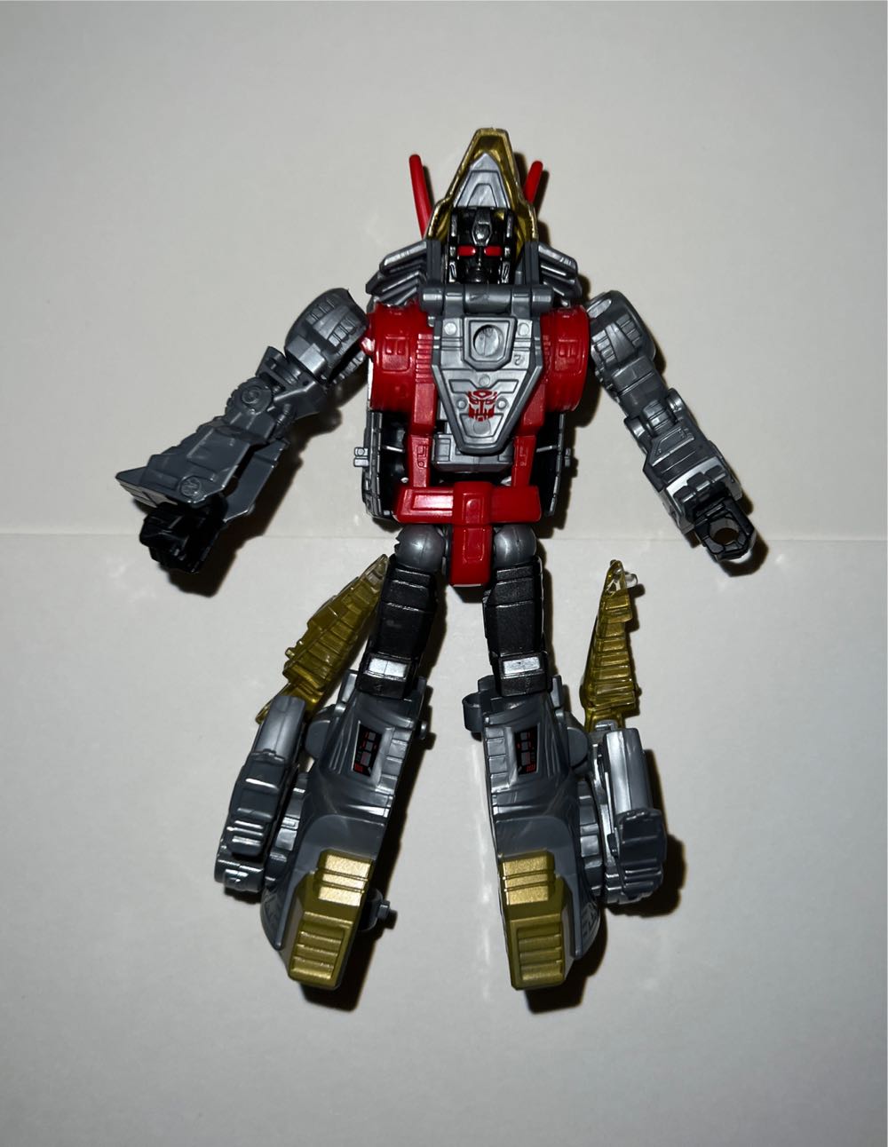 Slug - Hasbro Power Of The Primes (Transformers) action figure collectible - Main Image 2