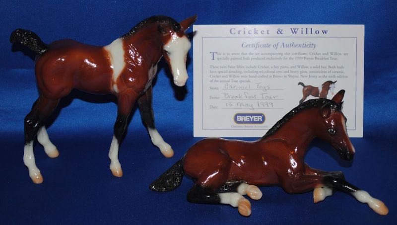 Cricket - Breyer (Amber) action figure collectible - Main Image 2