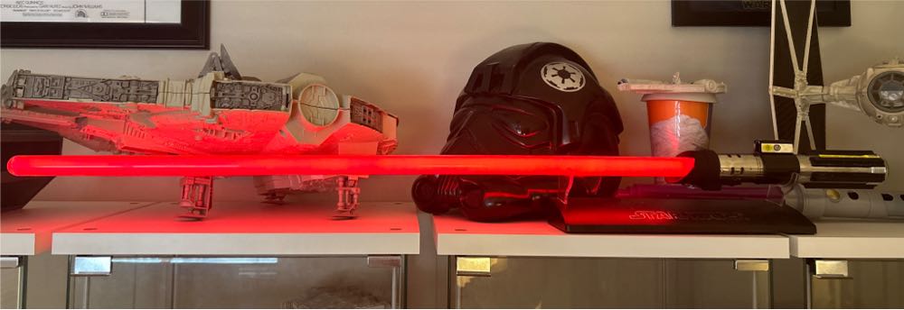 Star Wars Signature Series Force Fx Lightsaber Darth Vader - Hasbro () (Star Wars) action figure collectible [Barcode 653569352150] - Main Image 2