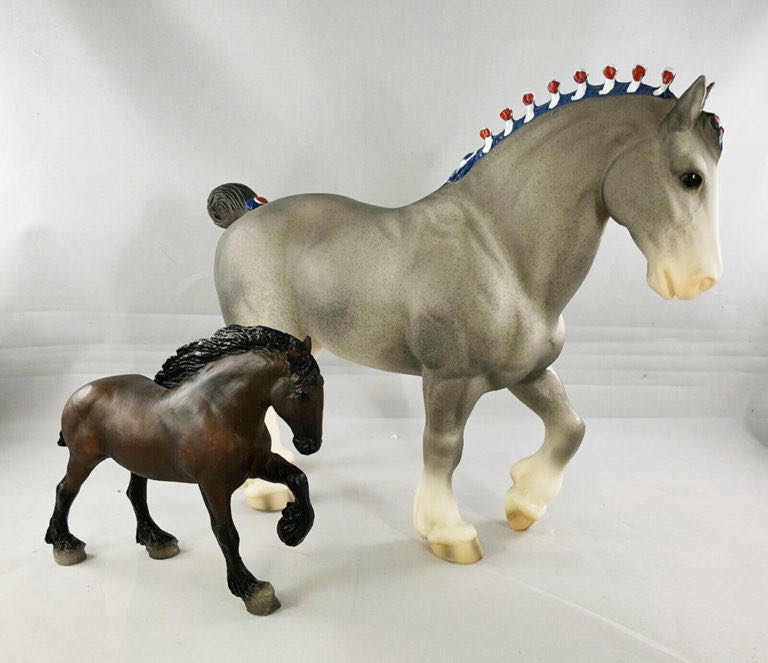 Flag - Breyer (Clydesdale Stallion) action figure collectible - Main Image 2