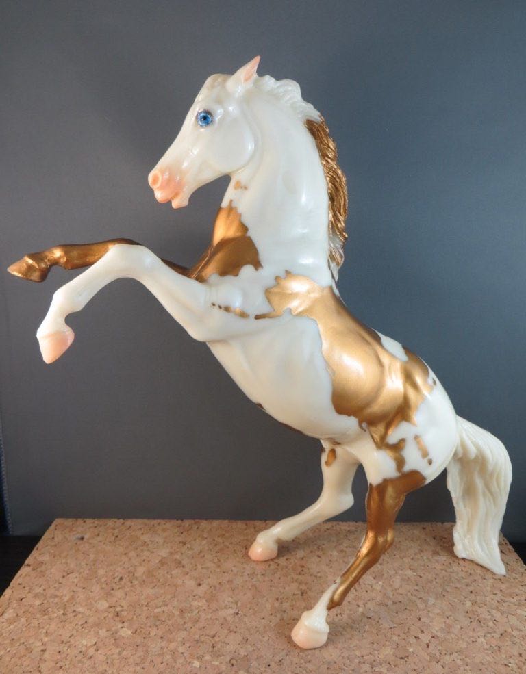 Atlas - Breyer (Fighting Stallion) action figure collectible - Main Image 2