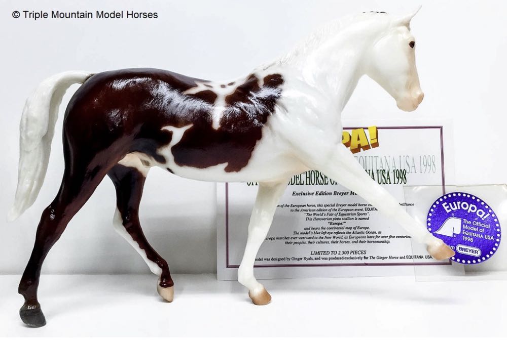 Europa - Breyer (Hanoverian) action figure collectible - Main Image 2