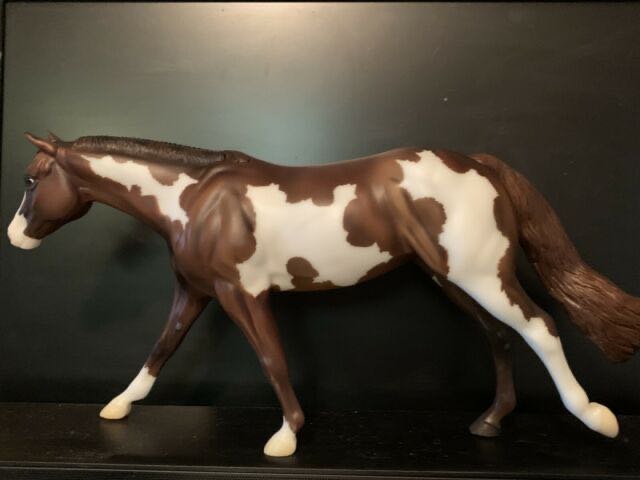 Kodi - Breyer (Roxy) action figure collectible - Main Image 2