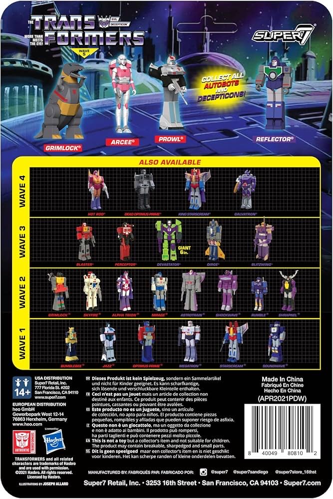 Optimus Prime (Golden Lagoon) - Super7 (Transformers: Reaction) action figure collectible [Barcode 840049813564] - Main Image 4