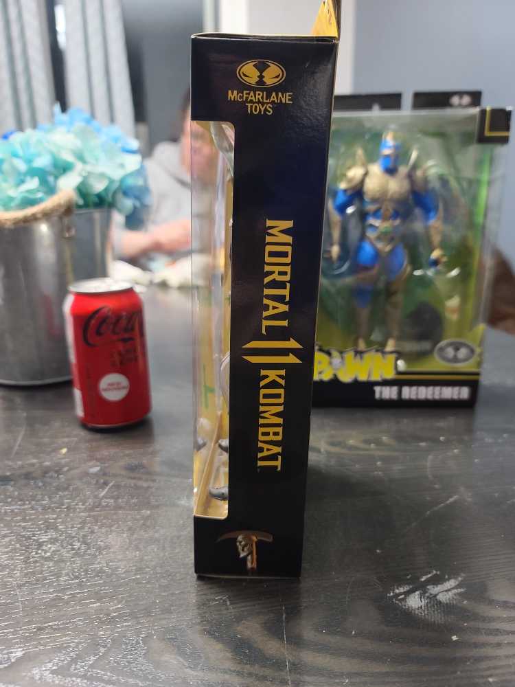 Mcfarlane MK 11 The Joker - McFarlane Toys™ (Comic Book) action figure collectible - Main Image 2