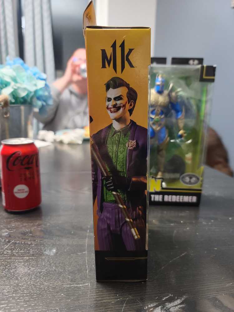 Mcfarlane MK 11 The Joker - McFarlane Toys™ (Comic Book) action figure collectible - Main Image 4