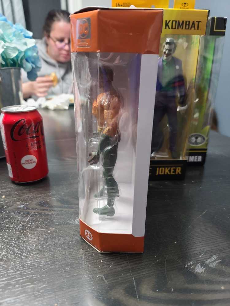 DC Direct Essentials DCeased Series AQUAMAN - DC Direct (DC Collectables) action figure collectible - Main Image 4