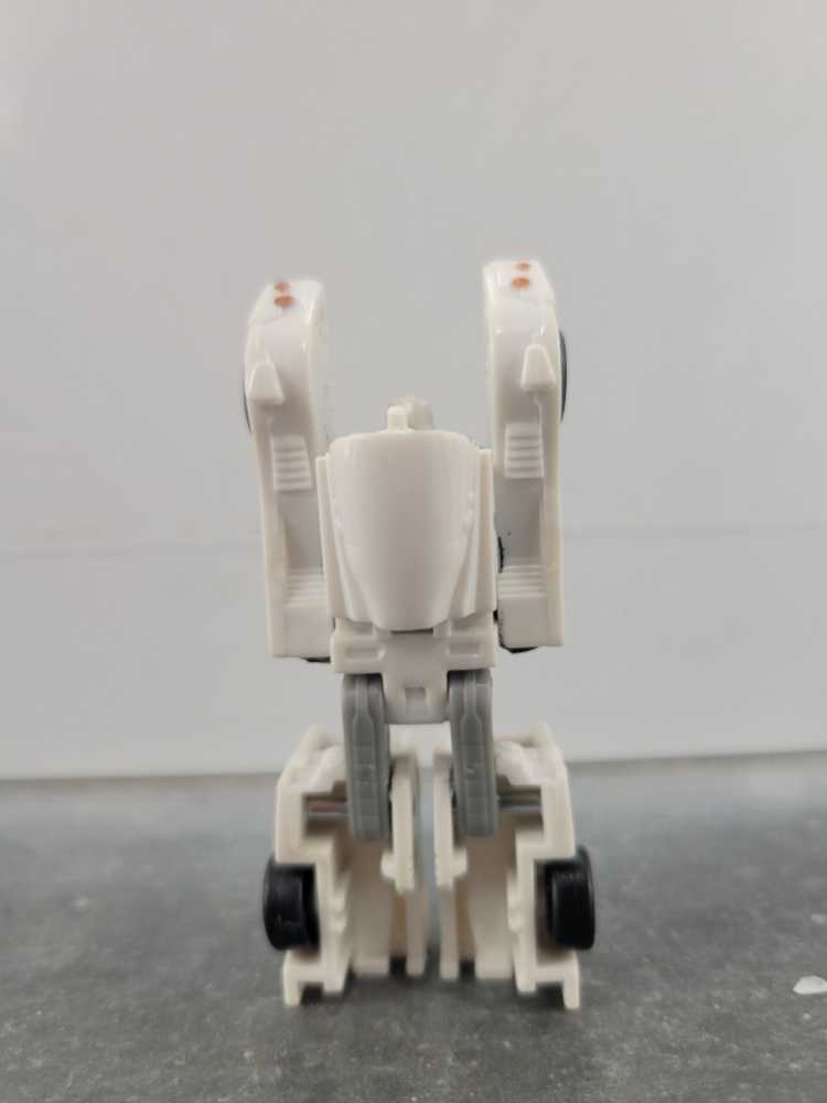 Break-Neck - Hasbro (Generations) action figure collectible - Main Image 3