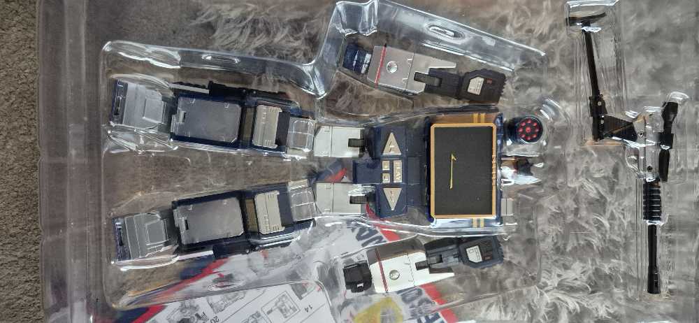 Transformers 3rd Party Soundwave (THF The Sonic Wave) - THF (3rd Party Masterpiece Scale) action figure collectible - Main Image 4