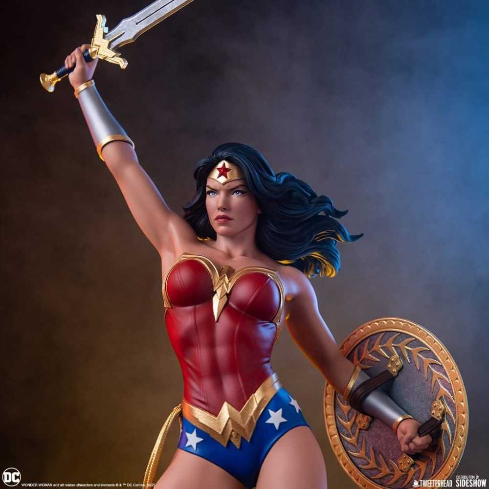 Wonder Woman, DC Comics Maquette - Tweeterhead (DC Comics) action figure collectible - Main Image 3