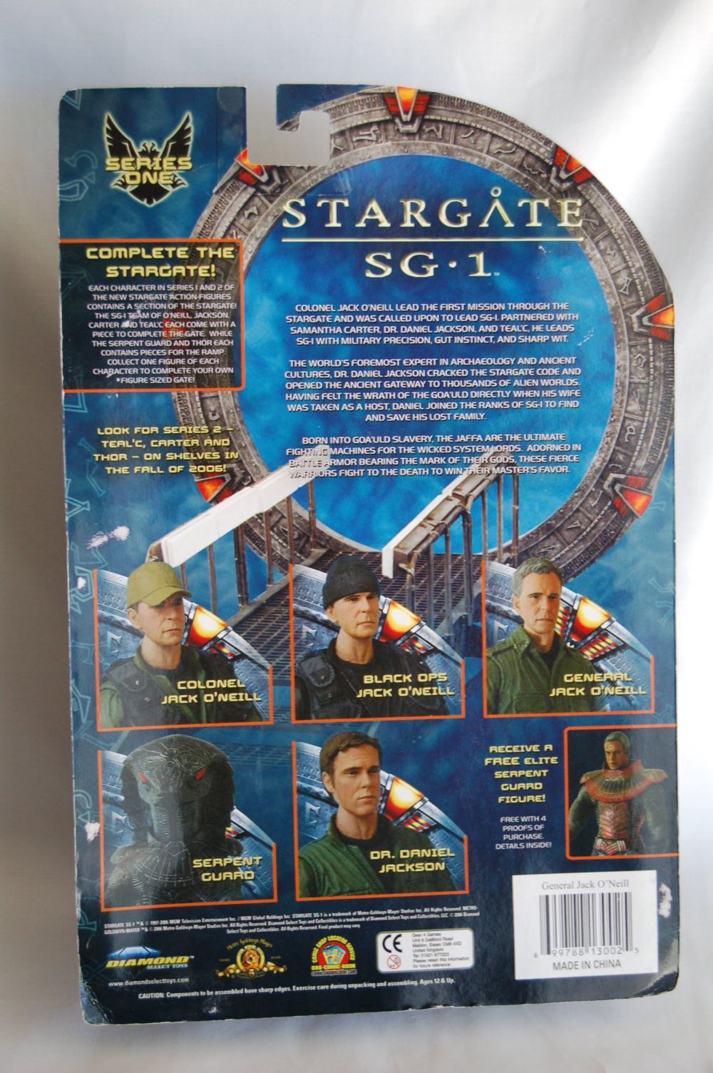 Colonel Jack O’Neill - Diamond Select Toys & Collectibles (Stargate SG-1) action figure collectible [Barcode 699788130018] - Main Image 2