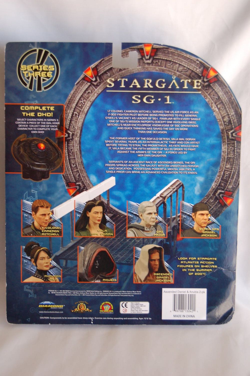 Ascended Daniel Jackson & Anubis - Diamond Select Toys & Collectibles (Stargate SG-1) action figure collectible [Barcode 699788130421] - Main Image 2