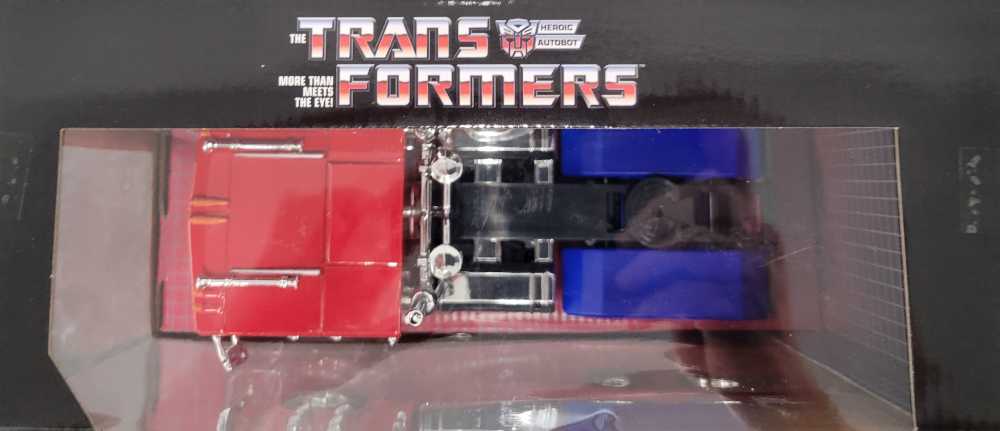 Optimus Prime 1984 Large Scale Target - Jada Toys (Die Cast) action figure collectible - Main Image 3