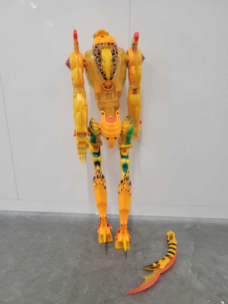 Cheetor Supreme 2nd Robot Mode - Hasbro (Beast Machines) action figure collectible - Main Image 4