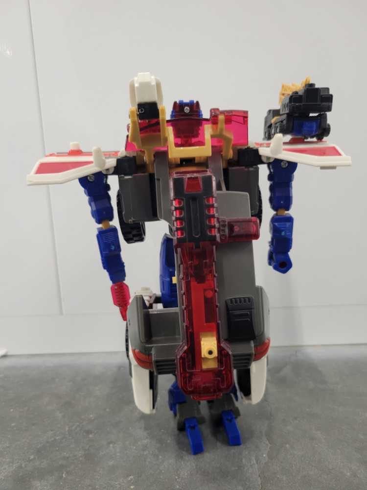 Red Alert with Longarm - Hasbro (Armada) action figure collectible - Main Image 4