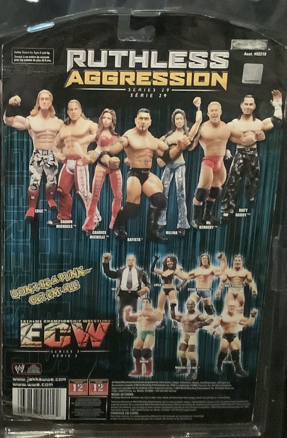 Candice Michelle - JAKKS Pacific, Inc. (Ruthless Aggression Series 29) action figure collectible [Barcode 039897922102] - Main Image 2