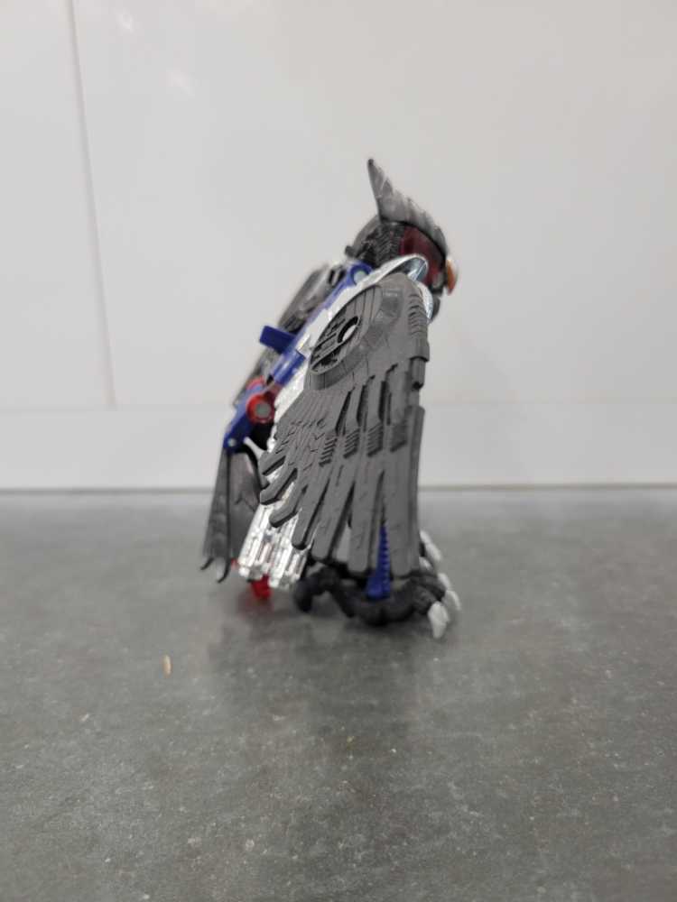 Prowl (Transmetal 2) - Hasbro (Transformers: Beast Wars) action figure collectible - Main Image 3