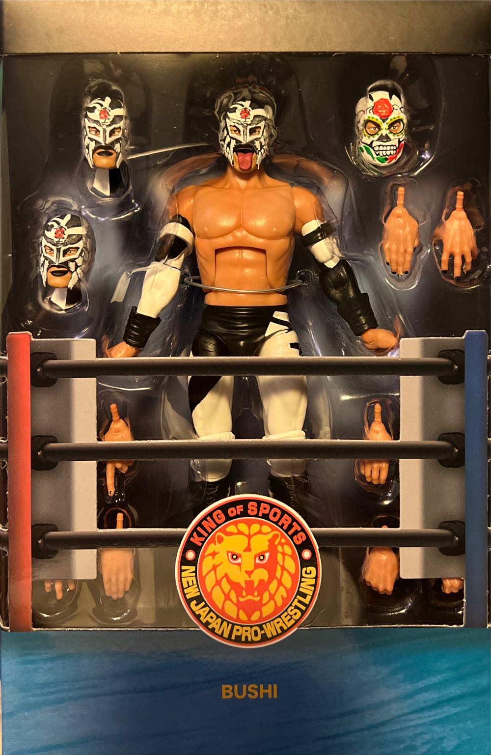 BUSHI - Super7 (NJPW King Of Sports) action figure collectible [Barcode 840049807204] - Main Image 3
