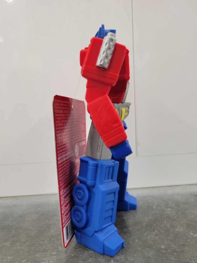 Optimus Prime - Hasbro (Titan Warrior) action figure collectible - Main Image 3