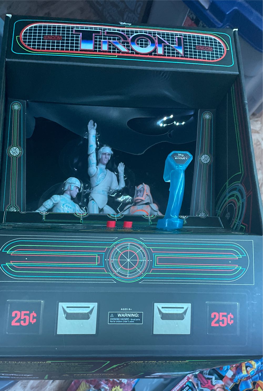 Tron Deluxe Action Figure Set - Diamond Select action figure collectible [Barcode 699788842720] - Main Image 2