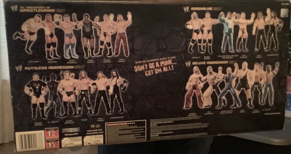 Triple H - Jakks Pacific (Wrestleling) action figure collectible [Barcode 039897941837] - Main Image 2