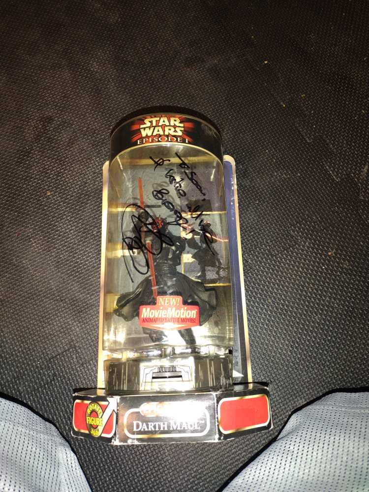 Darth Maul - Hasbro (Star Wars: Episode I – The Phantom Menace) action figure collectible [Barcode 076281841564] - Main Image 2