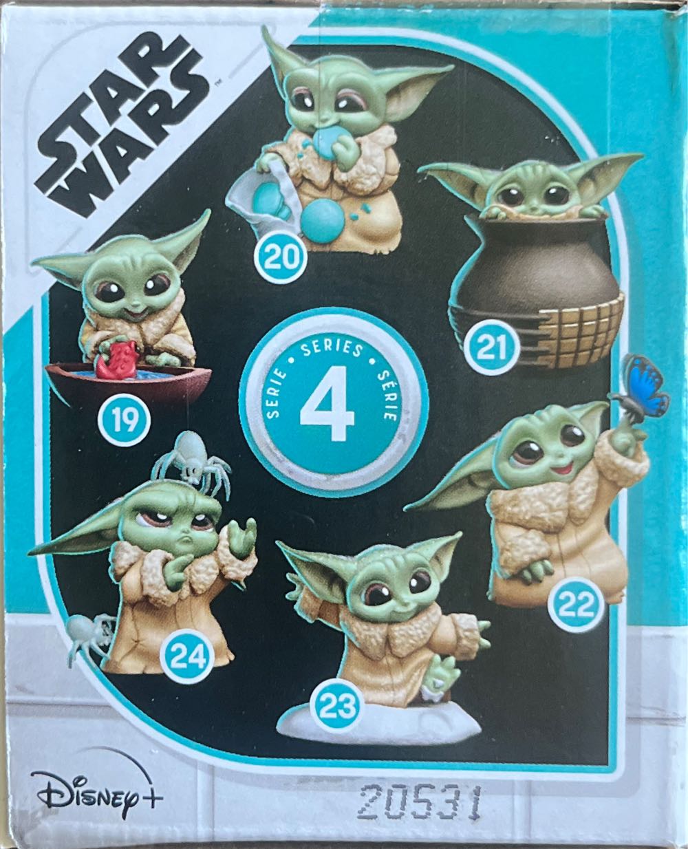 Grogu (with Tadpole Friend) - Disney / Hasbro (Bounty Collection 2” 2020- Now: Series 4) action figure collectible [Barcode 5010993984183] - Main Image 3