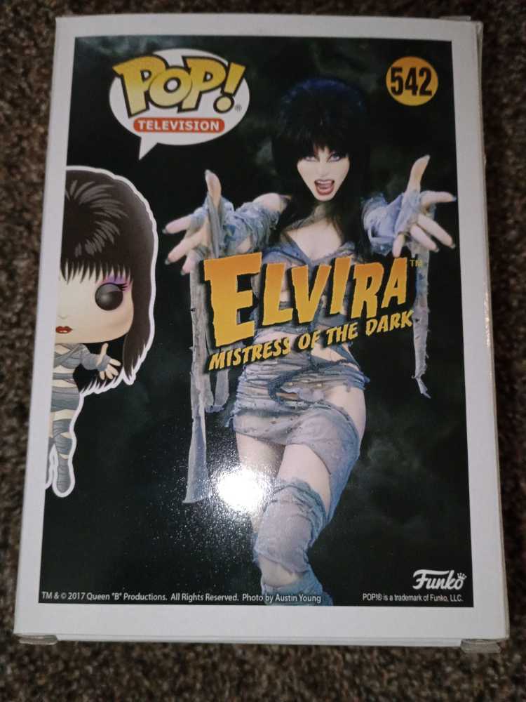 Elvira Mistress Of The Dark: Elvira As Mummy #542 - Funko (Elvira: Mistress Of The Dark) action figure collectible [Barcode 889698213653] - Main Image 3
