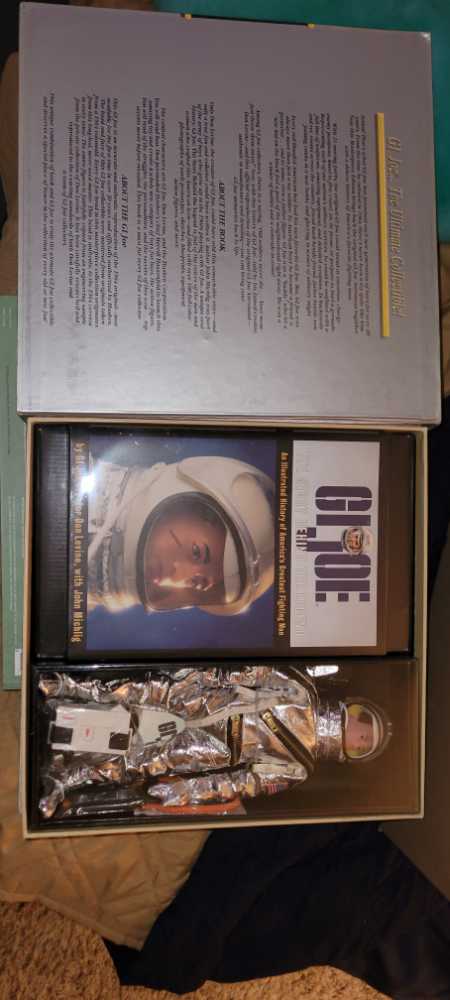 gi joe action astronaut - Hasbro GI Joe action figure collectible - Main Image 2