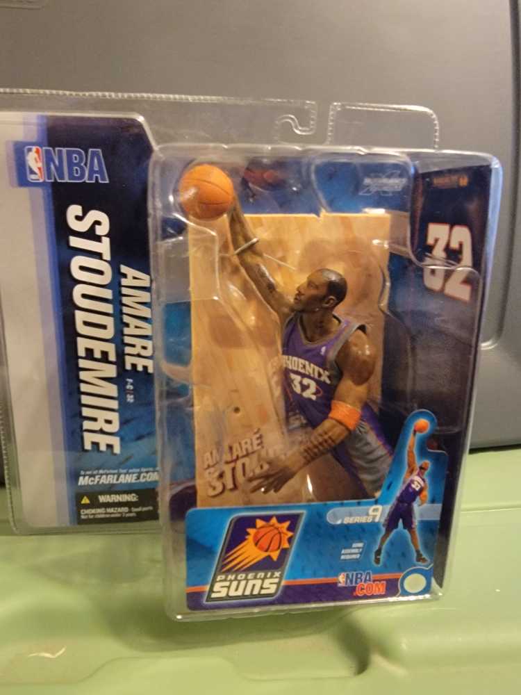 Amare’ Stoudemire (Phoenix Suns) - McFarlane Toys (McFarlane Sports Picks) action figure collectible [Barcode 787926762440] - Main Image 2