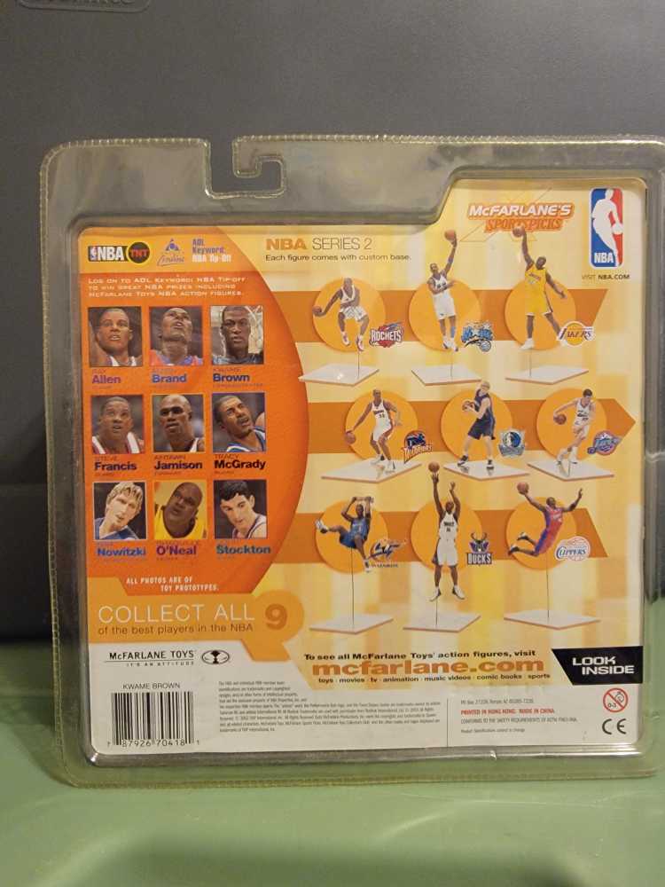 Kwame Brown - McFarlane (Basketball) action figure collectible [Barcode 787926704181] - Main Image 3