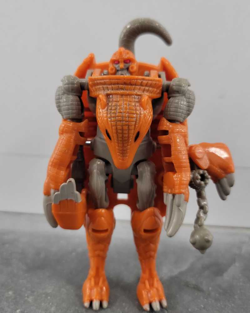 Armordillo - Hasbro (Beast Wars) action figure collectible - Main Image 2