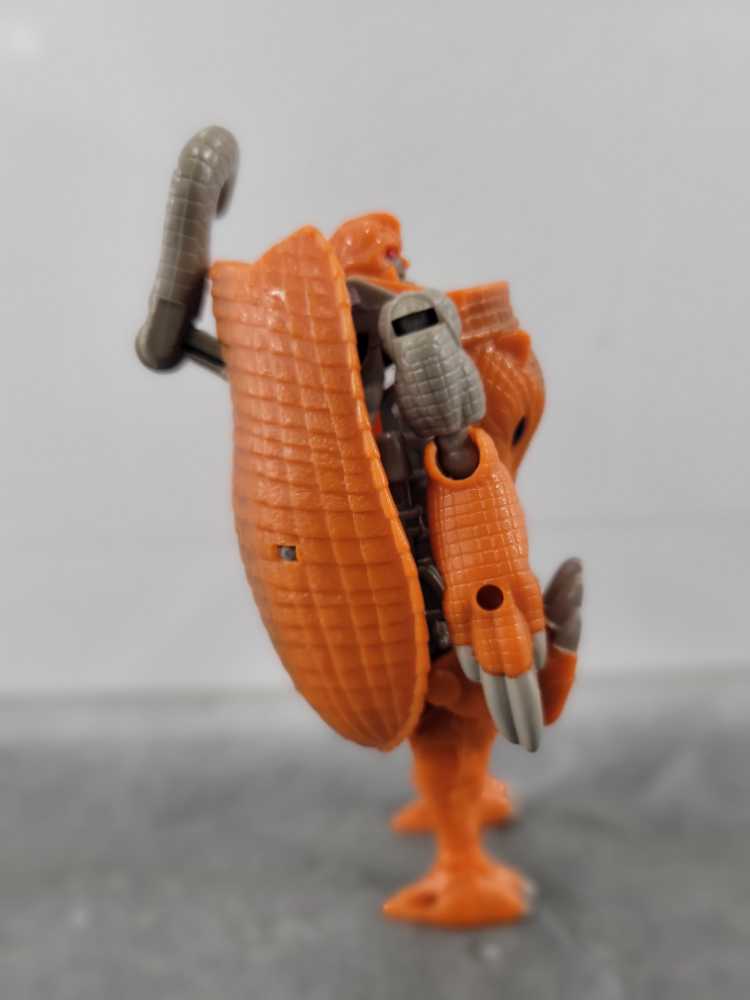Armordillo - Hasbro (Beast Wars) action figure collectible - Main Image 3
