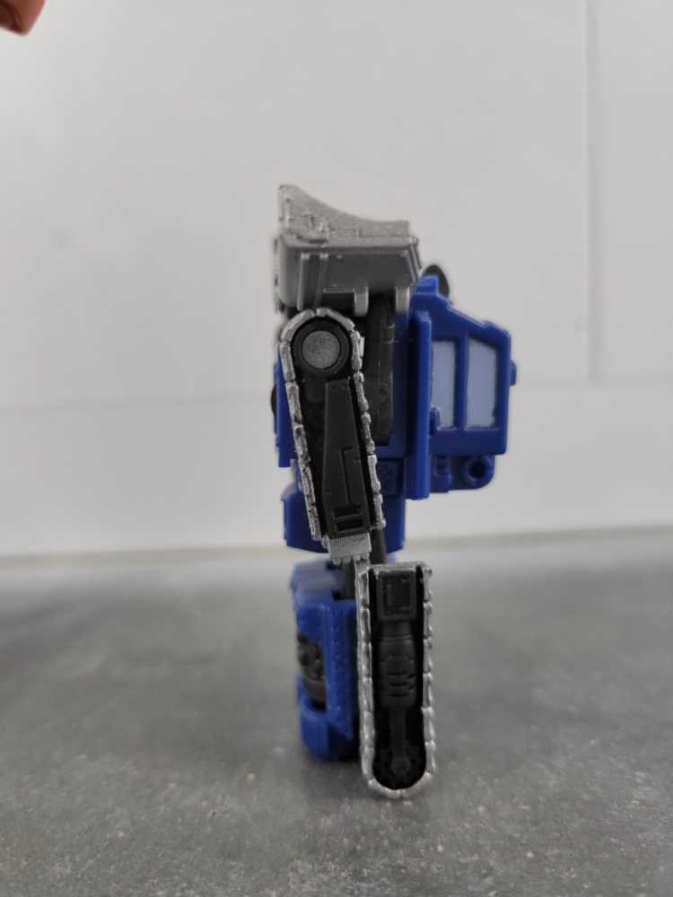 Armorhide with Rhinox - Hasbro (Armada) action figure collectible - Main Image 2