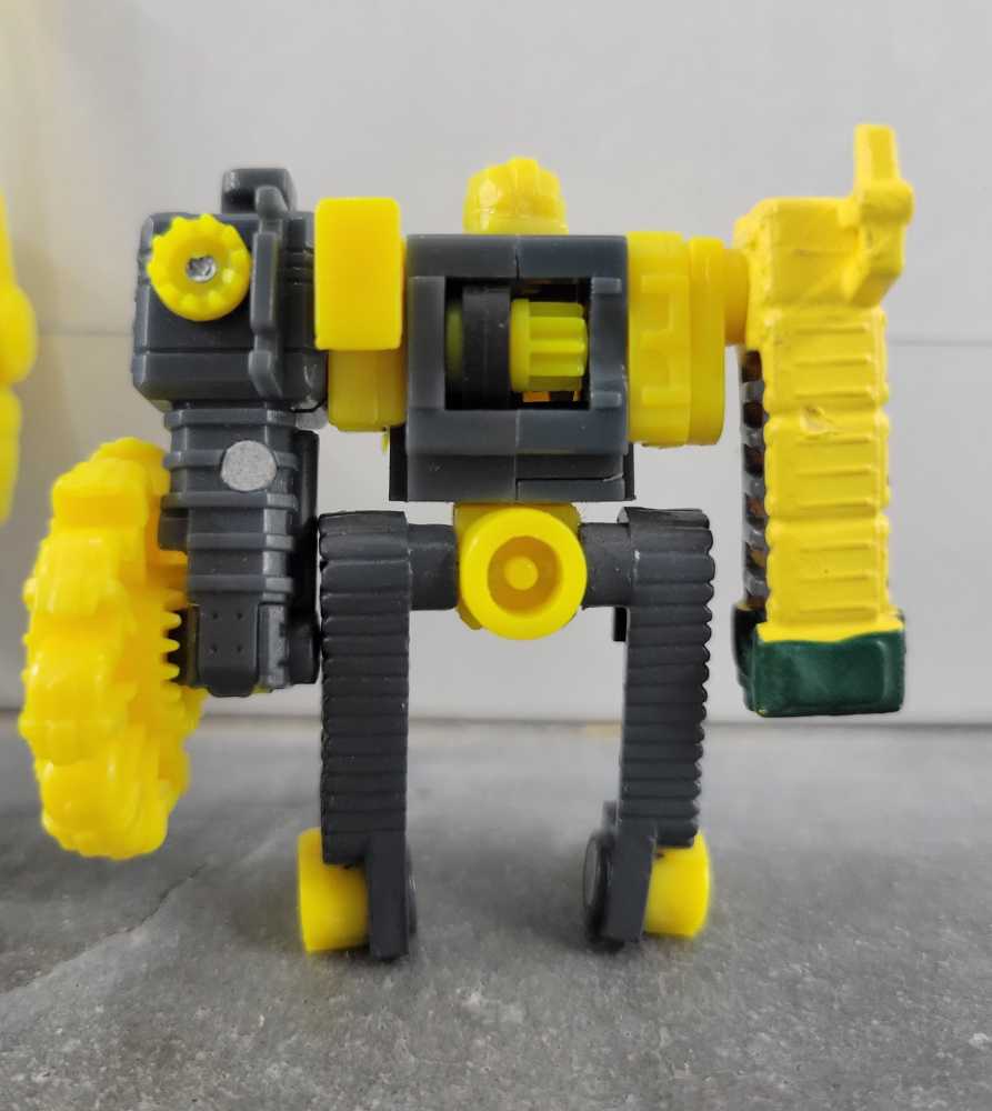 Buzzsaw With Drillbit And Dualor - Hasbro (Armada) action figure collectible - Main Image 3