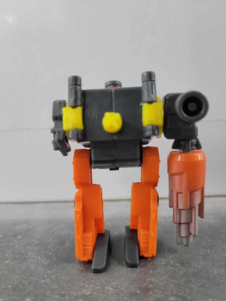 Drillbit With Buzzsaw And Dualor - Hasbro (Armada) action figure collectible - Main Image 3