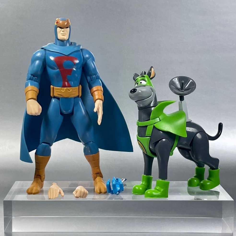 Dynomutt & The Blue Falcon - Toynami (Hanna Barbera Collection) action figure collectible [Barcode 816355004606] - Main Image 4