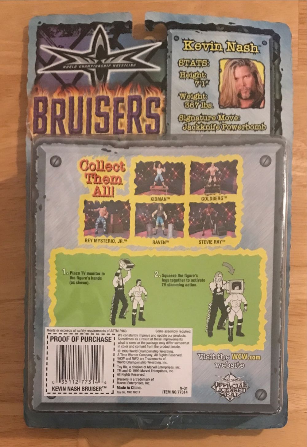 Kevin Nash - Toy Biz (Wcw) action figure collectible [Barcode 035112773146] - Main Image 2