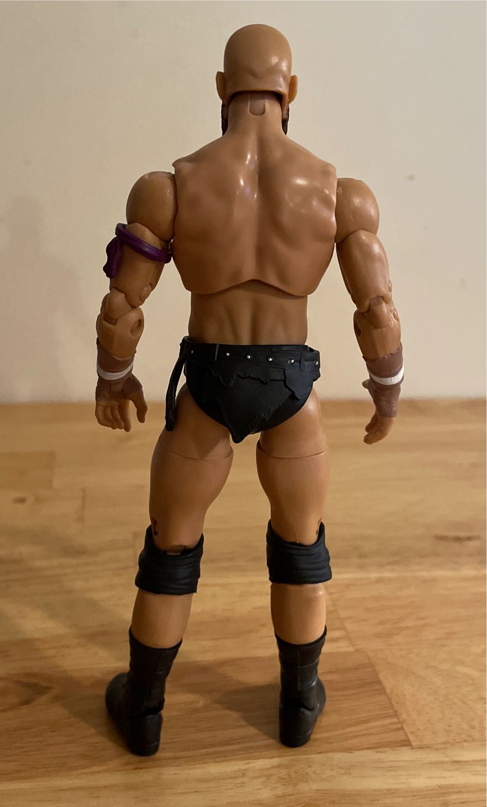 Stu Grayson - City - Thugs (Thug) action figure collectible [Barcode 191726415367] - Main Image 4