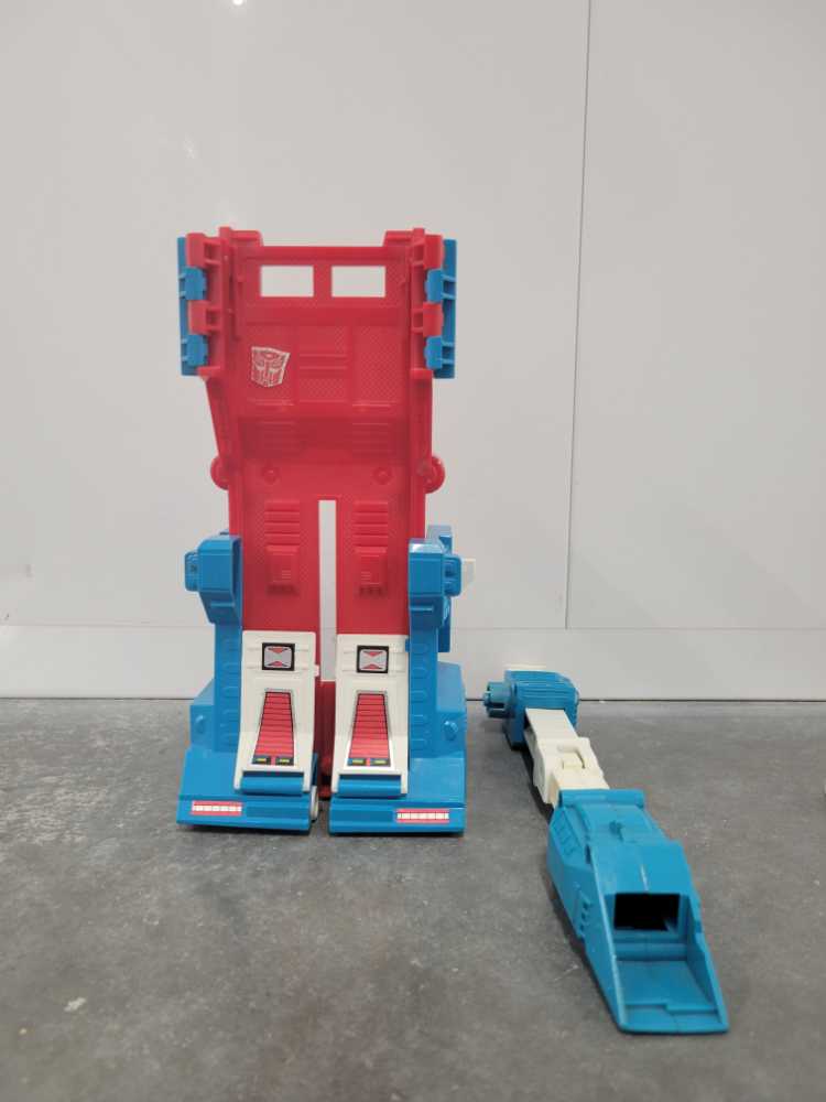 New Disney Big Hero 6 Fred 4” Bandai #38603