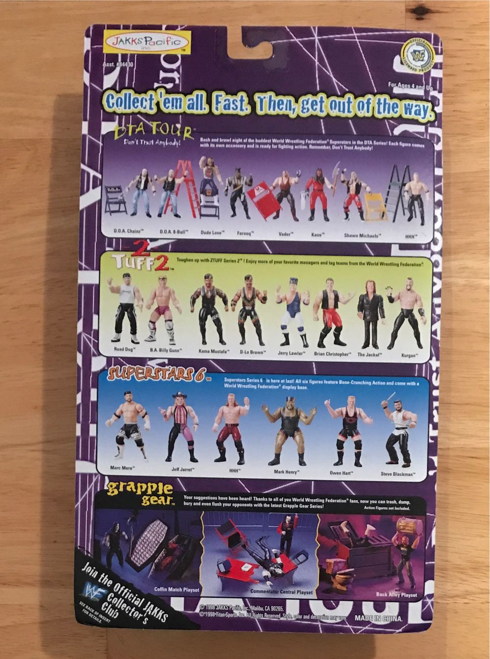 Chainz - Jakks Pacific (WWF - Jakks Pacific) action figure collectible [Barcode 039897844381] - Main Image 2