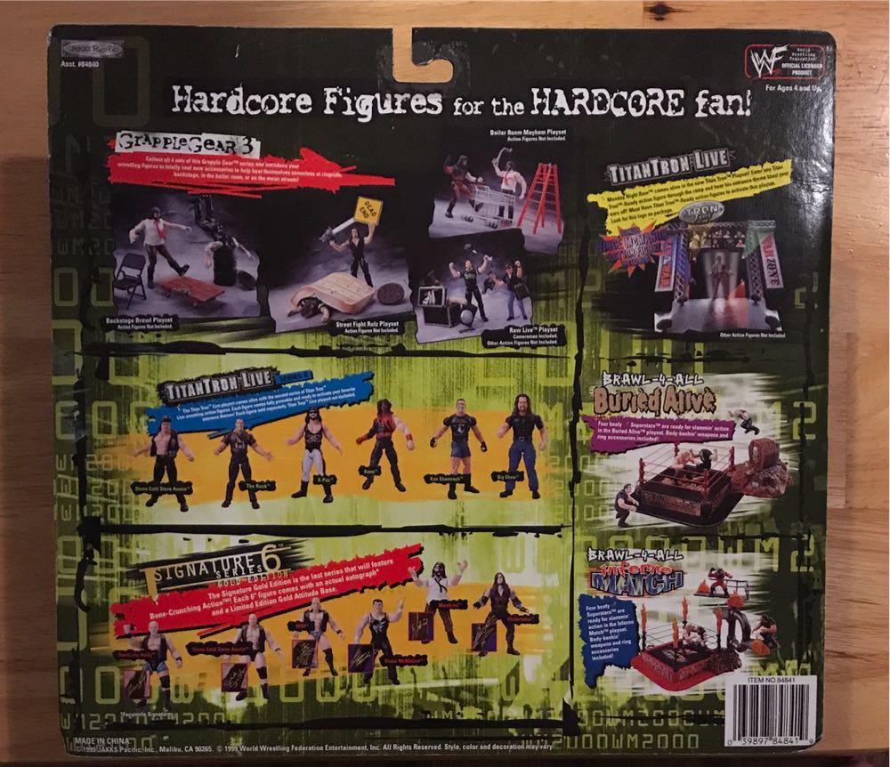 WWF Jakks Pacific TTL Grapple Gear Series 3: RAW Live - WWF Jakks Pacific Titan Tron Live (WWF Jakks Pacific TTL Grapple Gear Series 3) action figure collectible [Barcode 039897848419] - Main Image 2