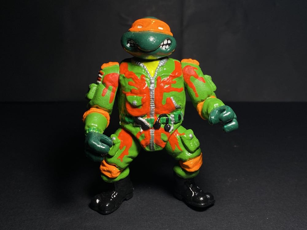 Road Racin’ Mike With Kowabunga Bike - Playmates Toys (Teenage Mutant Ninja Turtles) action figure collectible - Main Image 4