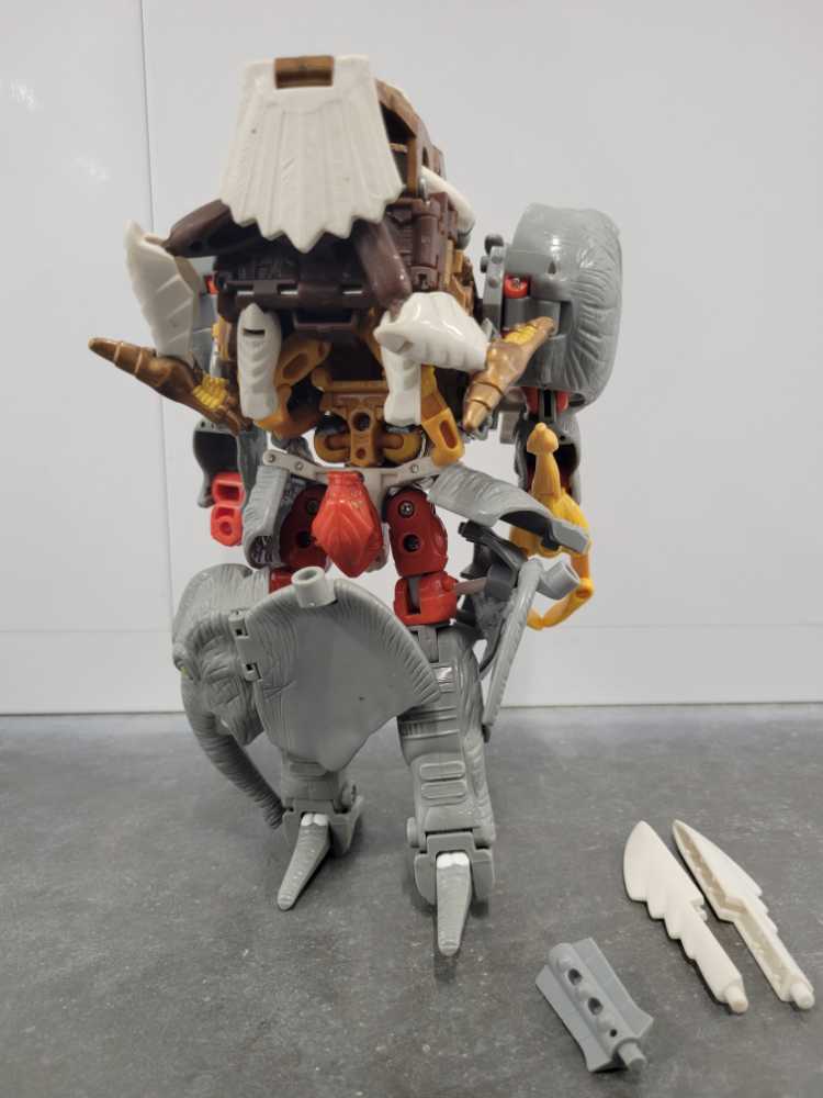 Magnaboss 2nd - Hasbro (Beast Wars) action figure collectible - Main Image 4