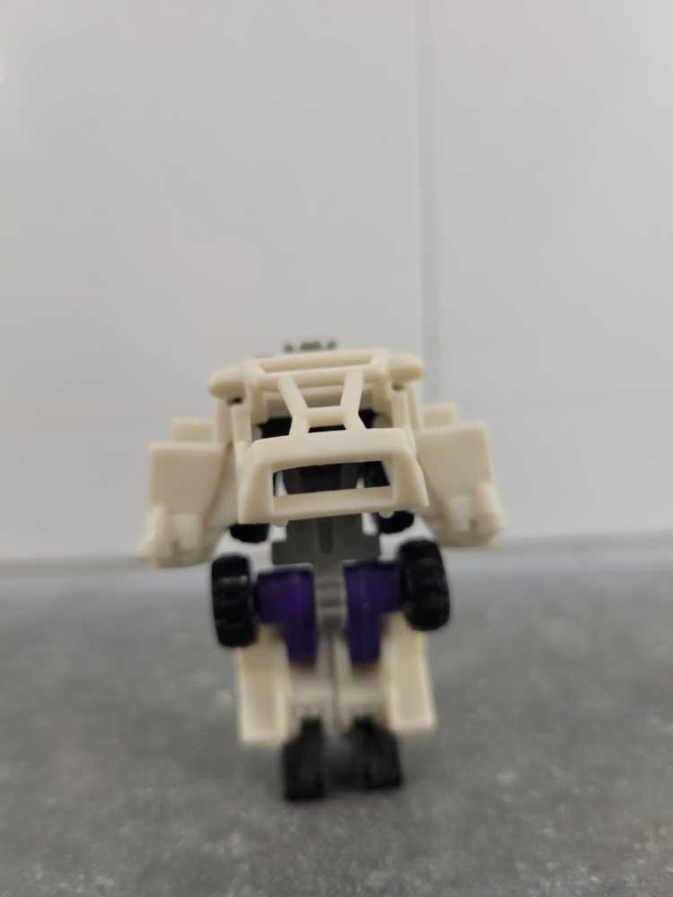 Rollbar With Scavenger - Hasbro (Armada) action figure collectible - Main Image 3