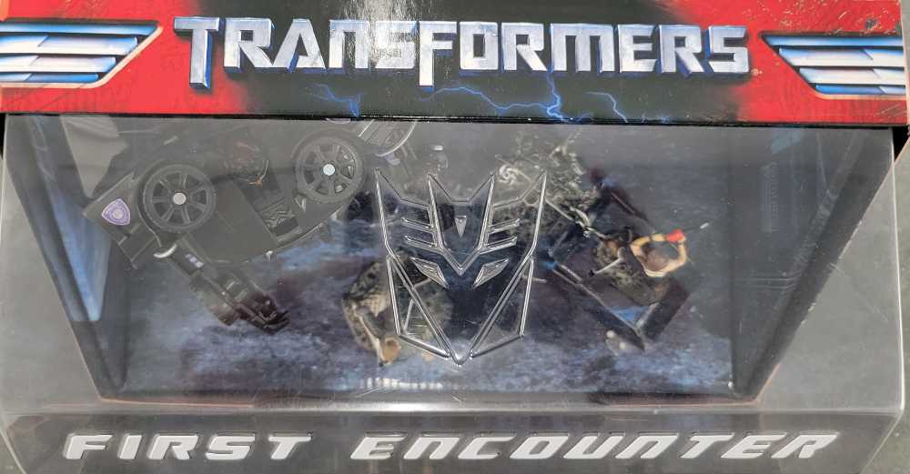 Barricade First Encounter 1st - Hasbro (Movie) action figure collectible - Main Image 2