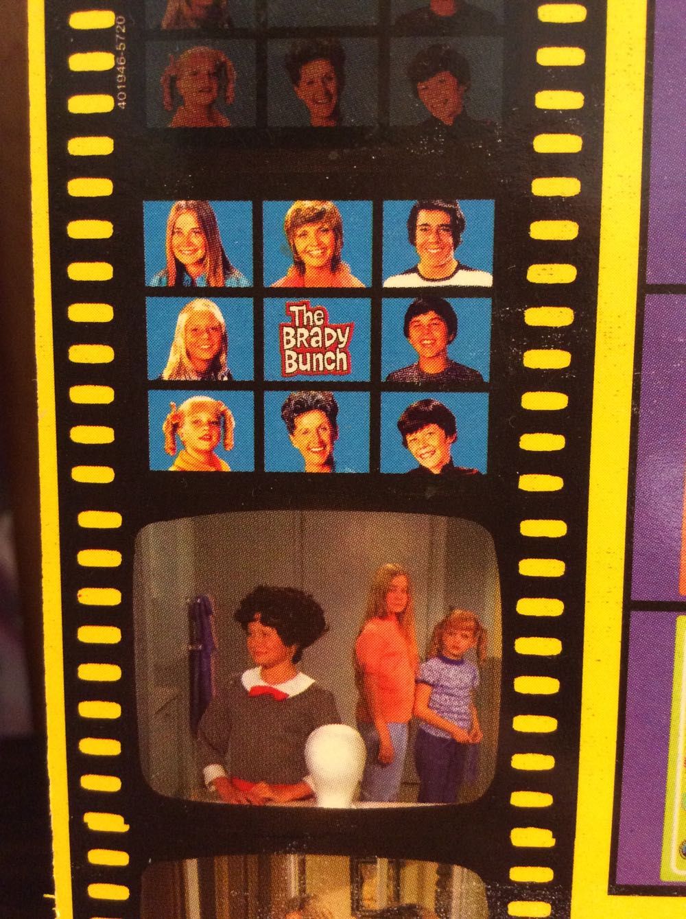 Brady Bunch Mrs.brady - Classic TV Toys (The Brady Bunch) action figure collectible [Barcode 200400123518] - Main Image 3