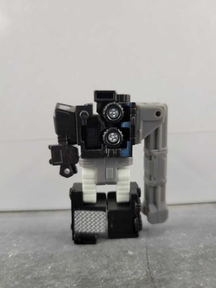 Scattor Night Attack Team - Hasbro (Armada) action figure collectible - Main Image 3