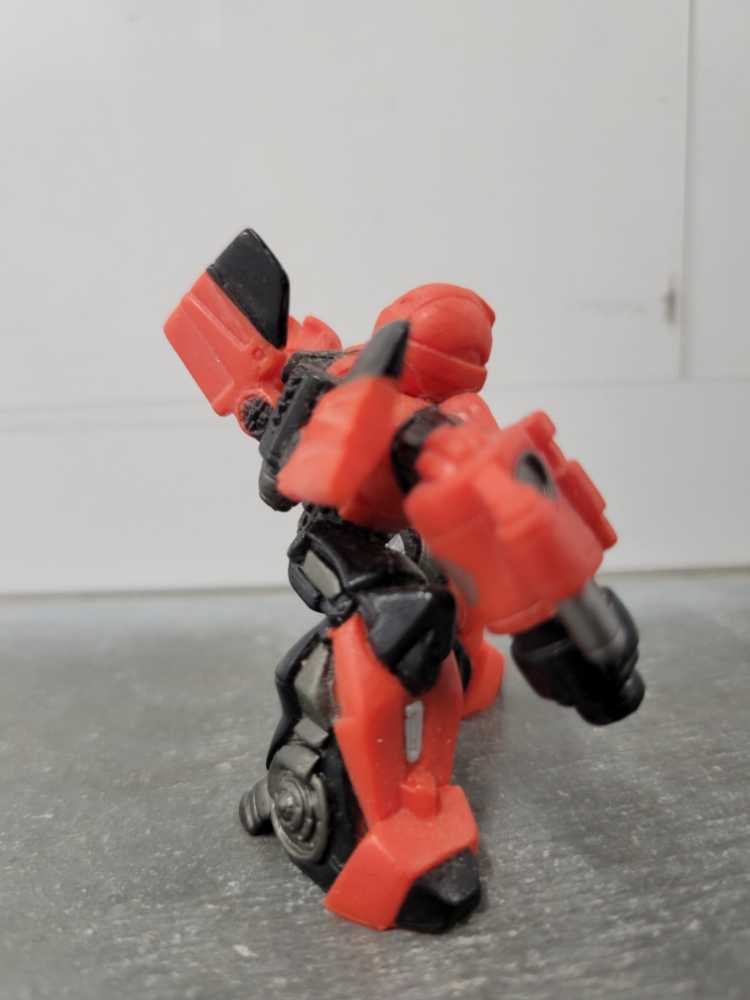 Cliffjumper 1st With Battle Damaged Optimus Prime - Hasbro (Robot Heroes) action figure collectible - Main Image 2